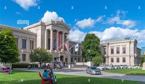 What to Expect at the Museum of Fine Arts, St. Petersburg