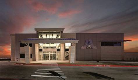 What You Need to Know About Arlington Municipal Airport